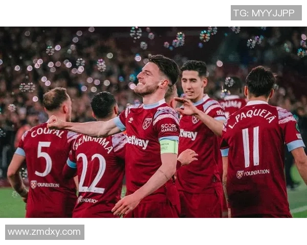 西甲精彩对决拜仁与里昂激战成平乌龙球成比赛转折点解析