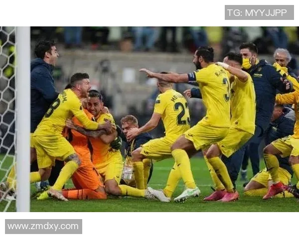 西甲激战：多特蒙德与尤文图斯战成平局引发全场热议与惊喜瞬间回顾