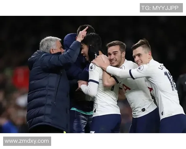 英超激战：拜仁与热刺1-1平局红牌争议引发全场热议