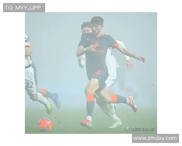 中超精彩对决巴黎圣日耳曼与国米战成平局帽子戏法引发全场热潮 中超精彩对决巴黎圣日耳曼与国米战成平局帽子戏法引发全场热潮