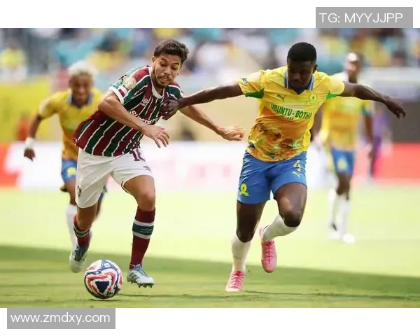 友谊赛精彩回顾马竞与多特蒙德战成平局逆转瞬间引发全场热烈欢呼