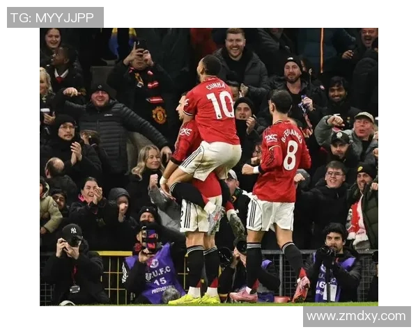 德甲激战：AC米兰绝杀曼联全场沸腾赛后精彩点评回顾