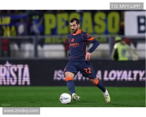 中超赛场曼城逆转里昂精彩瞬间解析引发全场热议