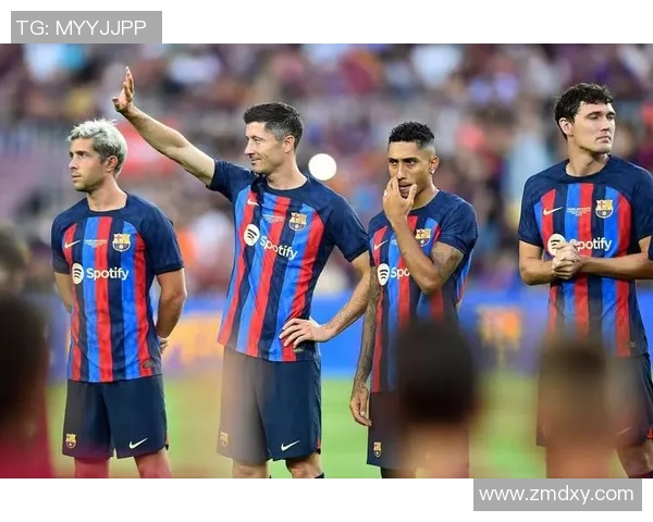 德甲精彩对决巴萨绝杀本菲卡引发争议判罚全场沸腾