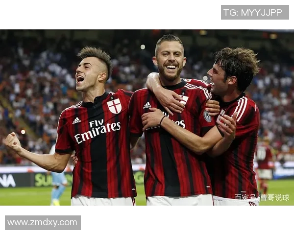 欧联杯精彩对决AC米兰大胜波尔图引发转会热议与球迷狂欢 欧联杯精彩对决AC米兰大胜波尔图引发转会热议与球迷狂欢