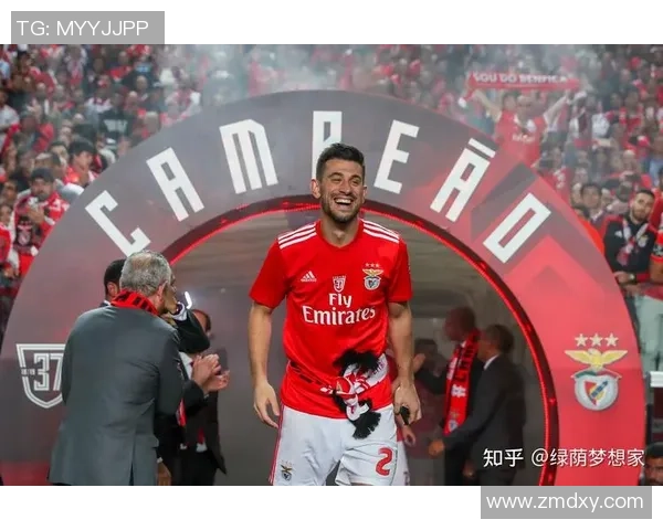 欧联杯精彩对决拜仁3-0本菲卡补时进球引爆全场战术解析