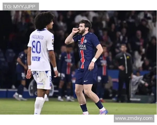 足总杯激战：利物浦逆转巴黎圣日耳曼精彩瞬间引发全场沸腾