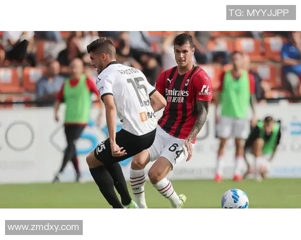 西甲激战AC米兰大胜尤文图斯红牌事件引发全场热议与转会传闻