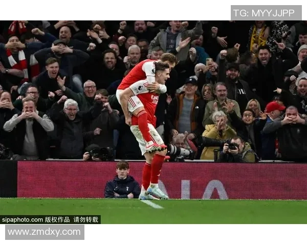 国王杯惊心动魄阿森纳逆转拜仁红牌风波引发全场热议