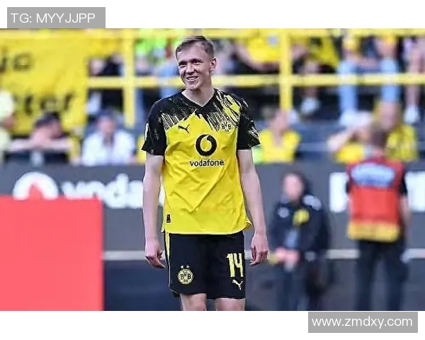 意甲激战:多特蒙德逆转尤文图斯红牌事件引发全场热议与转会传闻 意甲激战:多特蒙德逆转尤文图斯红牌事件引发全场热议与转会传闻