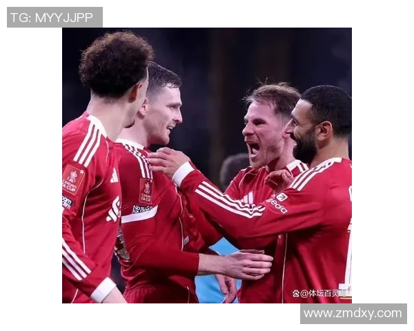 利物浦在友谊赛中逆转拜仁补时绝杀点燃全场激情瞬间回顾